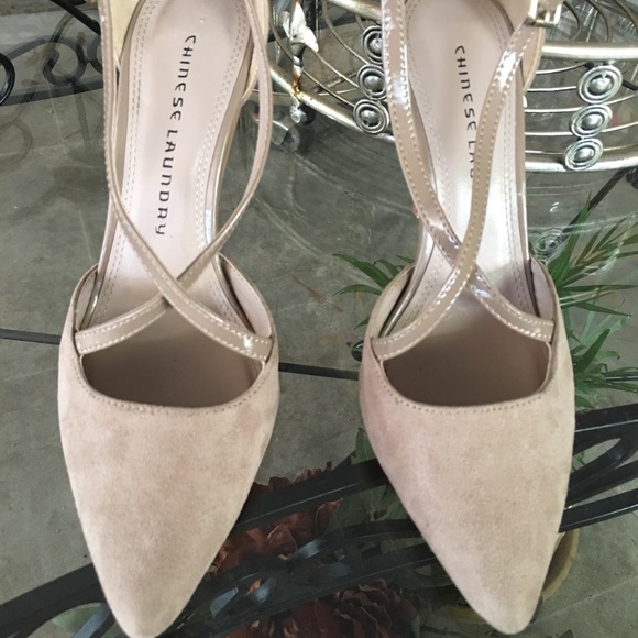 Chinese Laundry Shoes - Picture 3 of 8